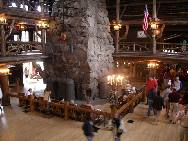 images/P-Old Faithful Inn. (5).jpg